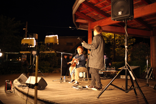 アコースティックライブのようす