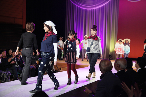 ファッションショー「農ガールコレクション」