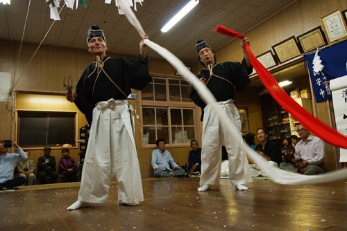 歴史ある神楽舞