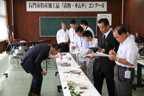 審査のようす