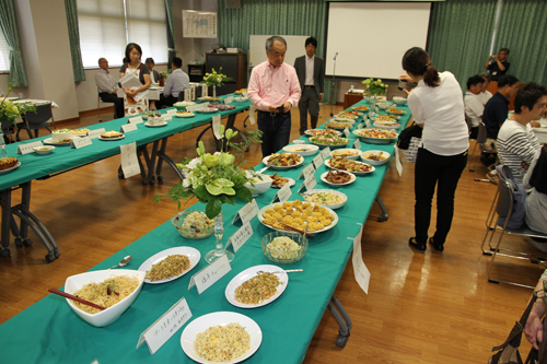 でき上がった料理は全部で約30種類