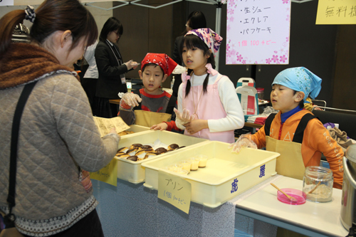 店舗で販売する