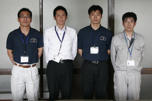 左から市川主任、福田主任、石原主任主事、宮野主任