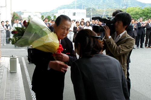 南野市長が初登庁