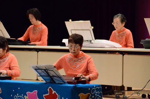 大正琴「ハープ人丸」のみなさん