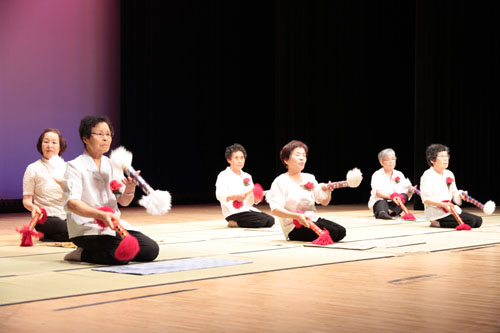 「角山グループ」の発表