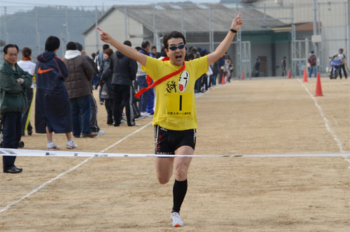 １部優勝狩宿ａ新江田選手のゴール