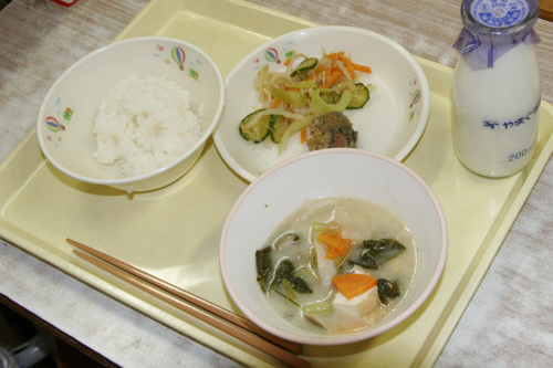 今日の給食メニュー