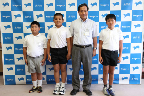 大西市長と記念撮影