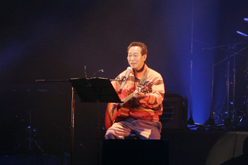 山本カズオさんのアコースティックライブ