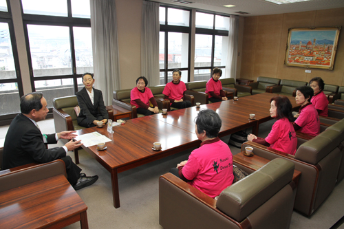 報告会のようす