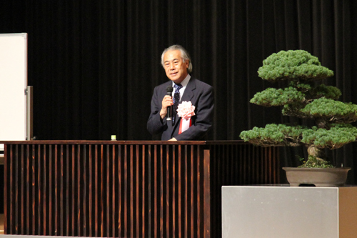 金子みすゞ記念館の矢崎館長が講演を行いました