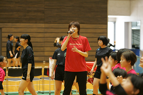 宝来選手が進行役を務める