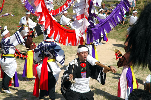 湯本保存会による「湯本南条踊り」