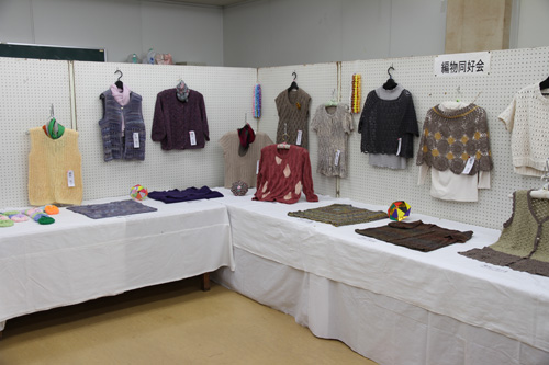 展示のほか販売も行われた