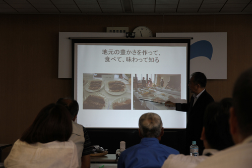 食のテキスト化の事例を講演