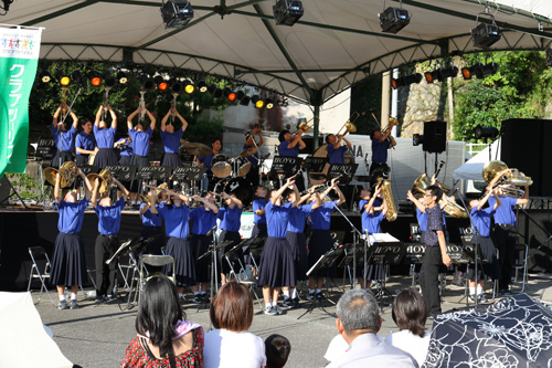 豊洋中学校（写真）と高千穂中学校の吹奏楽部も初参加