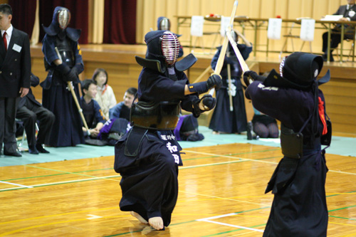 一瞬の動きが勝敗に直結