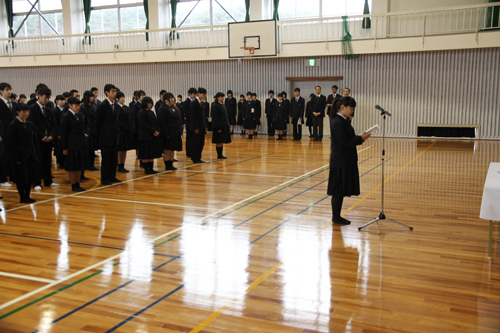 農業クラブの山本代表が感謝をのべる