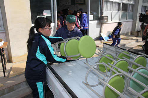 引っ越しは地域住民といっしょに
