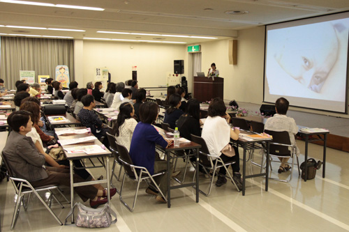 講演のようす