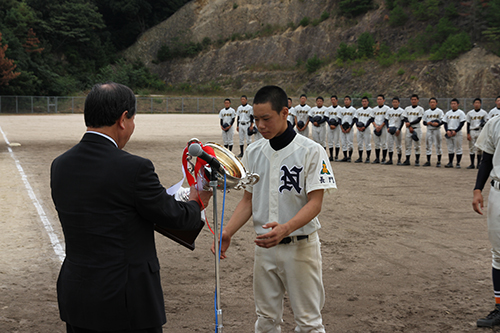 市長杯が長門高校に