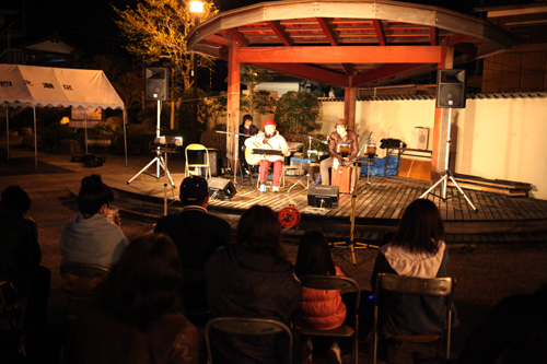 アコースティックライブのようす