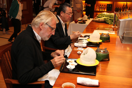 山口県産食材を使った料理を試食