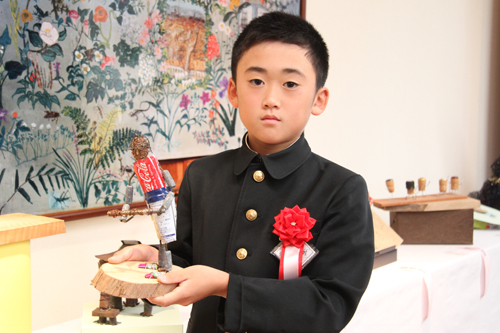 香月泰男大賞を受賞した池信宏哉君