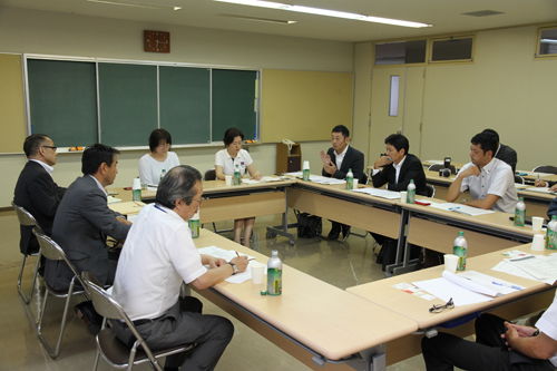 「元気創出！どこでもトーク（地域懇談会）」は県内８つの地域で開催