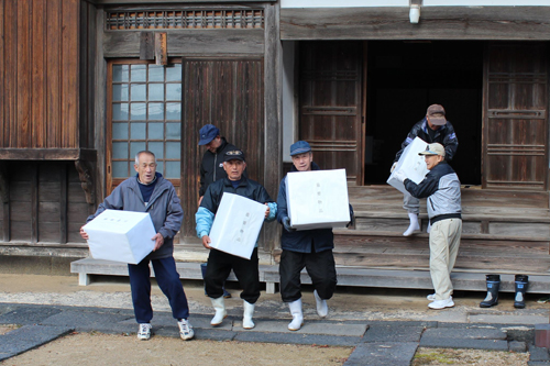 重要物品を運び出す（訓練）