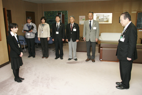 報告会のようす