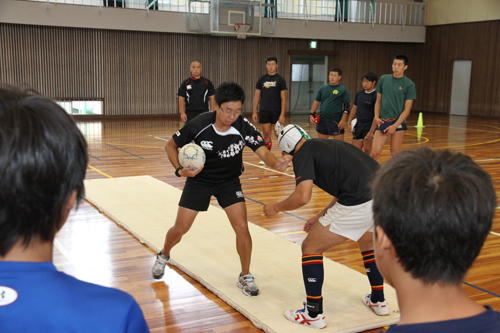 タックルを受けるときには？