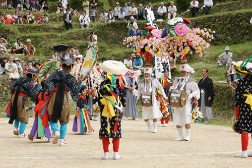 下川西楽踊保存会による「虎の子渡し」