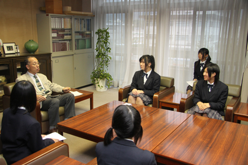 阿野長門市長職務代理者から質問が