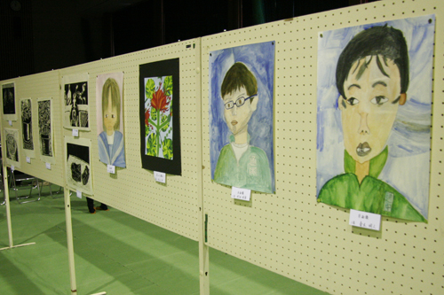 自画像などの展示コーナー