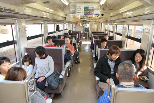 この日の参加者は約80人