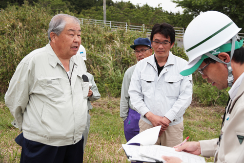 ため池管理者に聞き取り調査