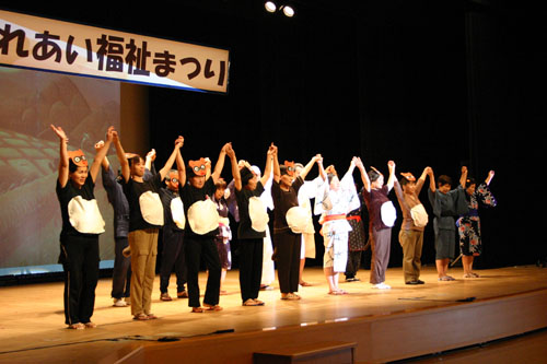 民生委員児童委員協議会の皆さんによる寸劇