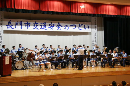 山口県警察音楽隊による演奏会