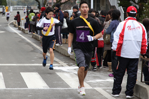 ７区、８区の一般男性はコースを１周半する