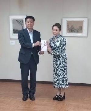 香月作品受像式目録受贈