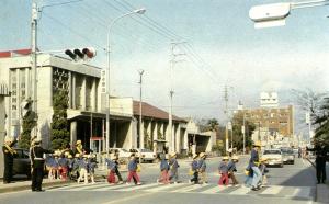 市役所前の交通指導