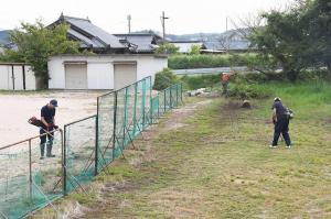 グラウンド