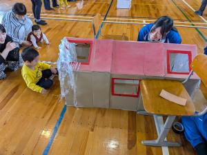 子育てひろばのようす