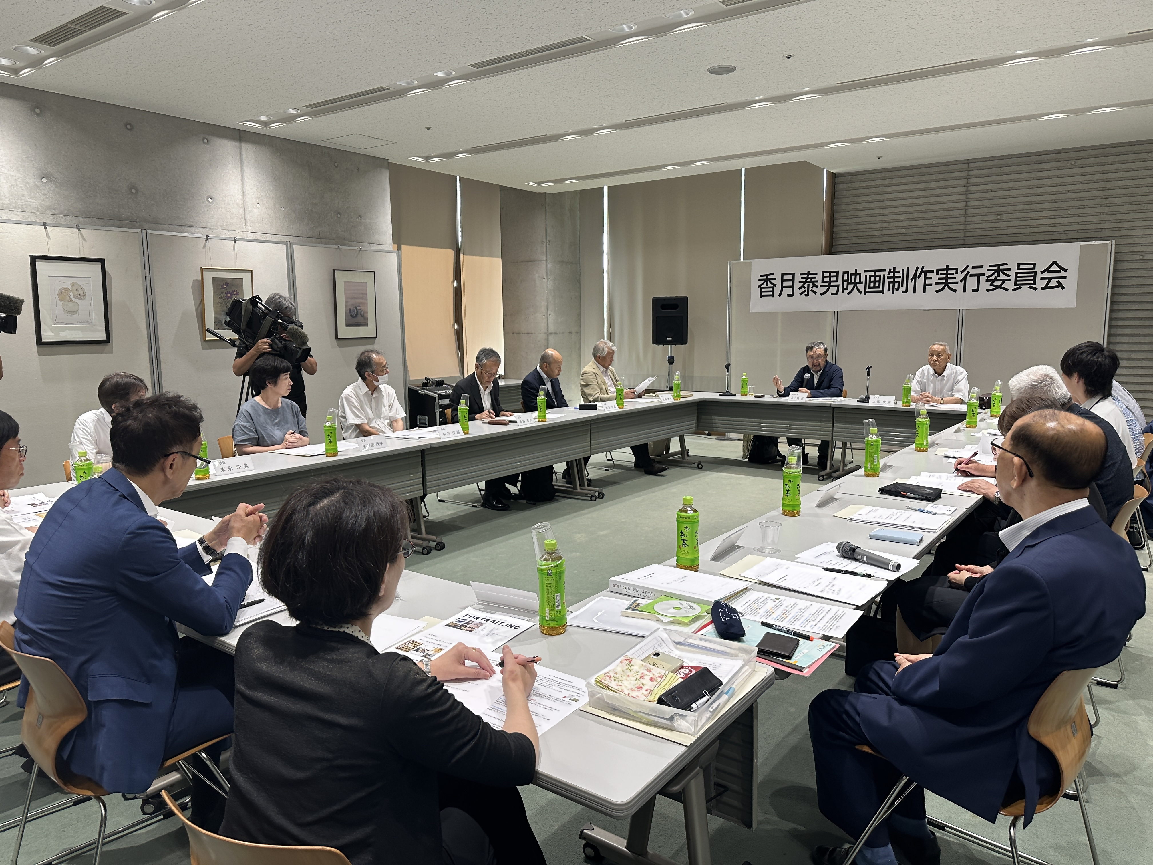 第1回香月泰男映画制作実行委員会の様子