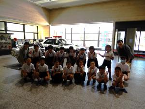 警察本部庁舎の写真です