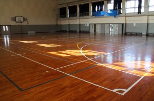 勤すぽ中