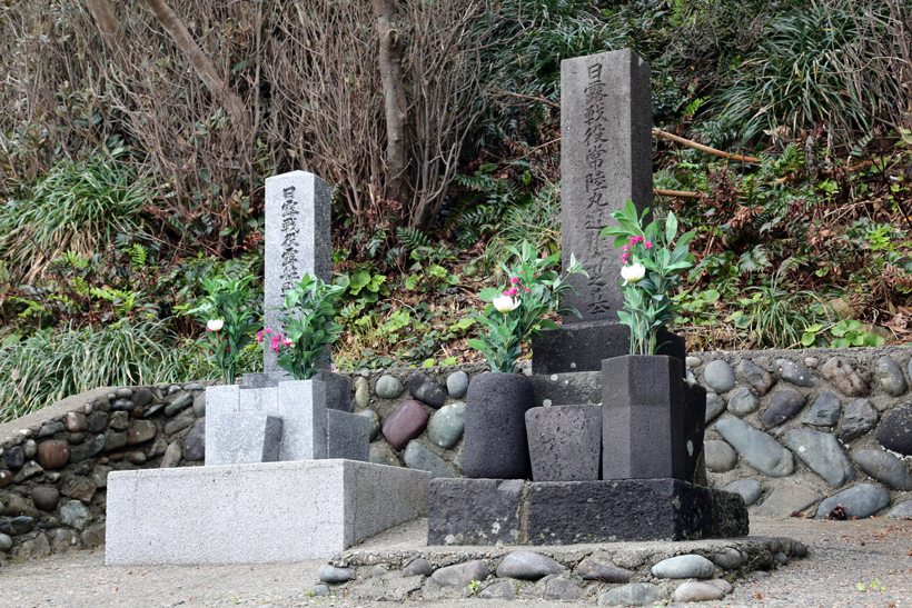 日露兵士の墓