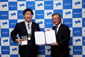 理事長と